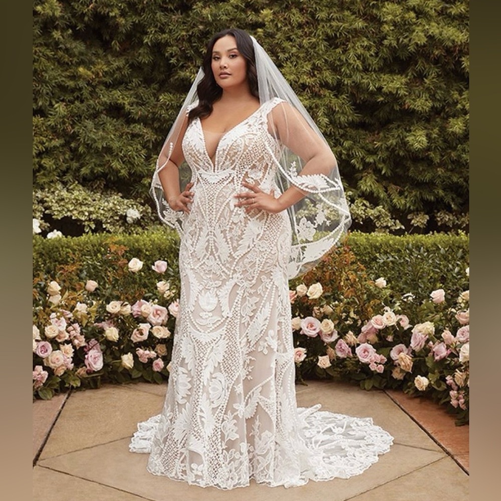 Casablanca Bridal Wedding Dress style 2461 Angie